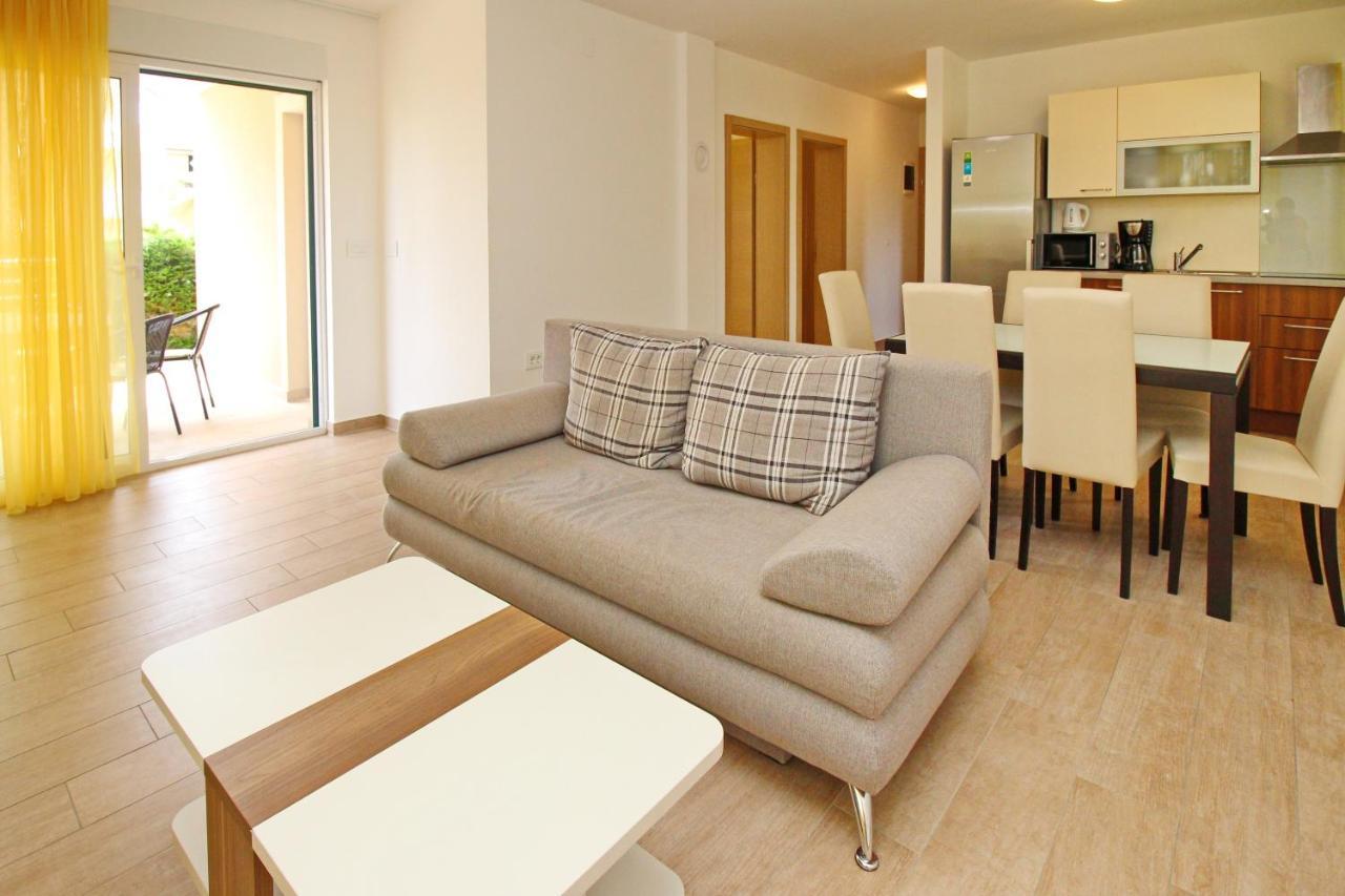 Apartments By The Sea Baska, Krk - 18845 ภายนอก รูปภาพ