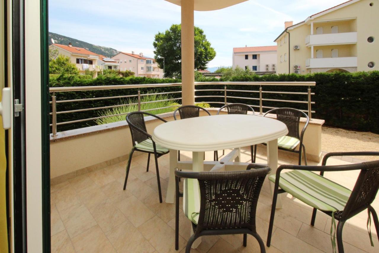 Apartments By The Sea Baska, Krk - 18845 ภายนอก รูปภาพ