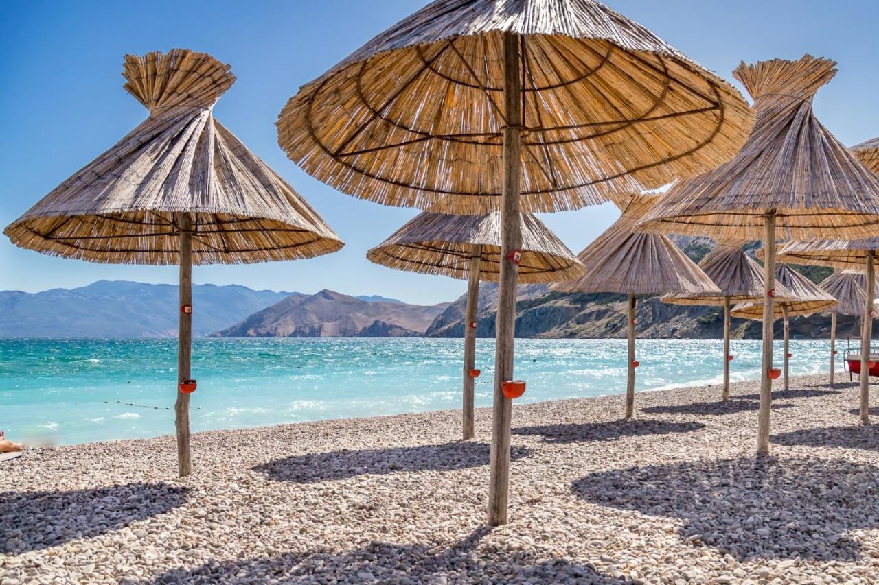 Apartments By The Sea Baska, Krk - 18845 ภายนอก รูปภาพ